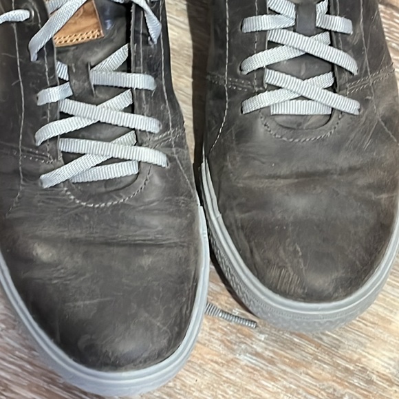 Men’s Size 8.5 Merrell Gray Leather Laceup Loafers with Gray Rubber Soles - Picture 5 of 7